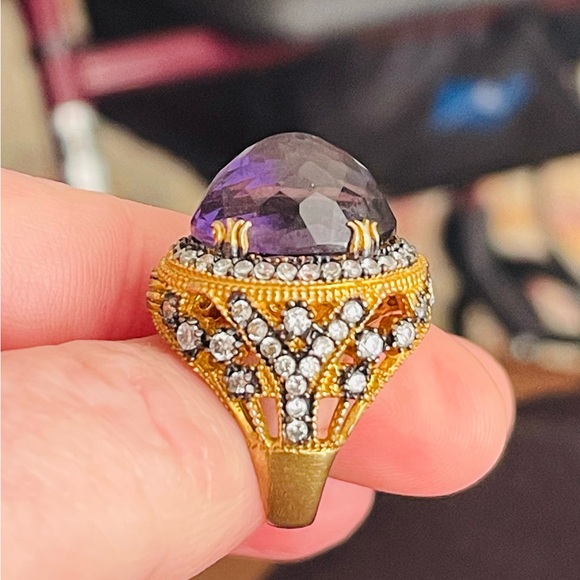 ⚜️Simulated Amethyst & CZ Turkish Handmade Ring Sz 7
STUNNING! - Picture 2 of 10